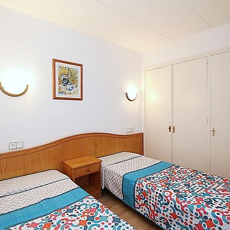 Apartaments Nautic Lloret de Mar Oda fotoğraf