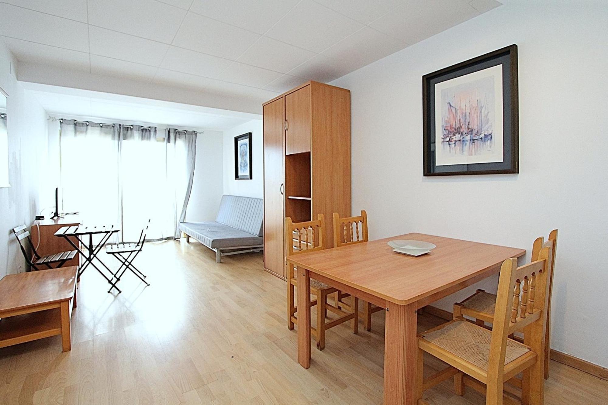 Apartaments Nautic Lloret de Mar Oda fotoğraf
