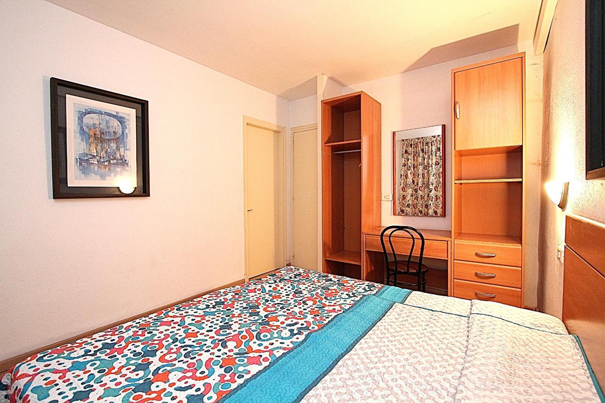 Apartaments Nautic Lloret de Mar Oda fotoğraf